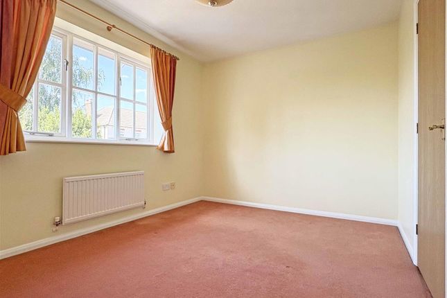 58, Cusak Road, Chelmsford photo 3