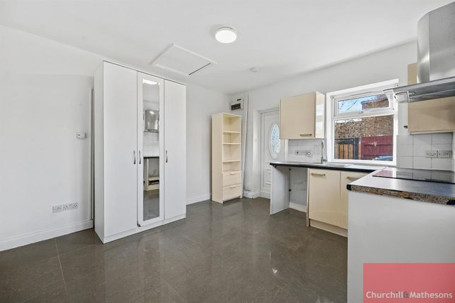 Rchmaa- Olive Road (6).Jpg