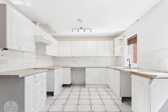 7, Lilac Grove, Hereford photo 3