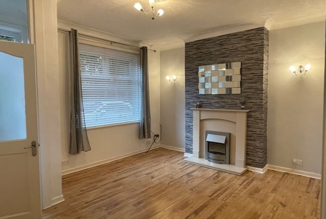 21, Turton Road, Tottington photo 2