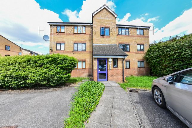 Thumbnail Flat for sale in Draycott Close, Cricklewood