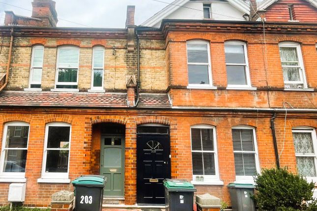 Terraced house to rent in Lymington Avenue, London