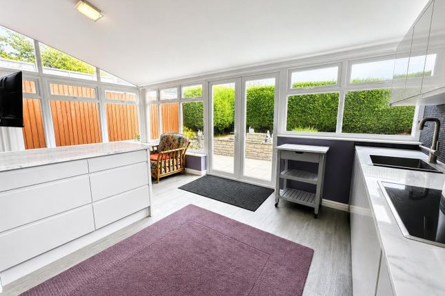 50 Hampton Court Road, Cardiff photo 3