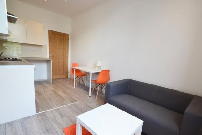 Thumbnail Flat to rent in London Road, Leicester