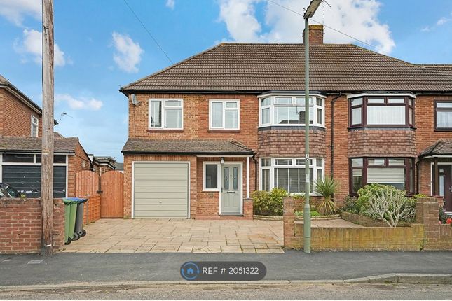 Thumbnail Semi-detached house to rent in Havers Avenue, Hersham, Walton-On-Thames