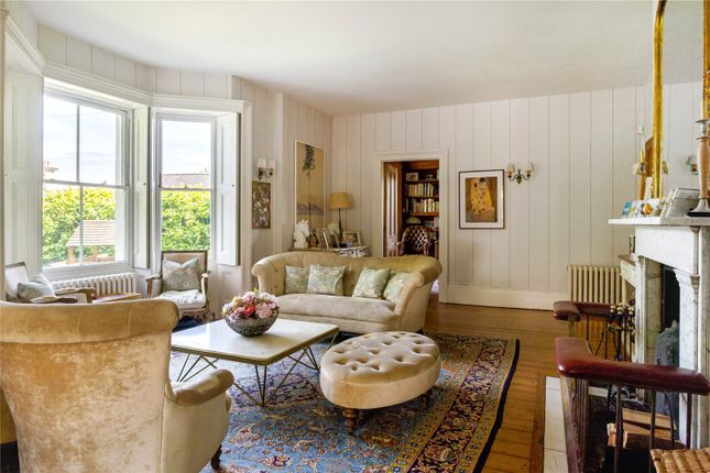 Sunnyside, 1, Falkland Grove, Surrey photo 4