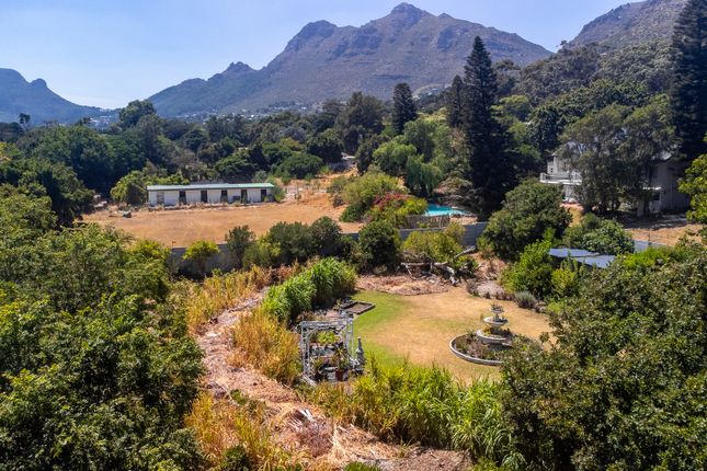 Country house for sale in Valley, Hout Bay, Cape Town, Western Cape, South Africa