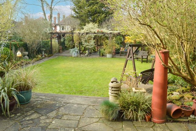 8 Wimborne Road, Leicester photo 4