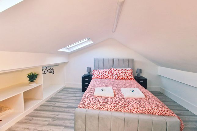 Live-Cla685 - 56 56,, Clapham Road, Liverpool photo 3