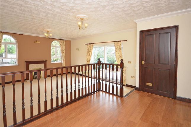 14, East Langham Road, Raunds photo 4
