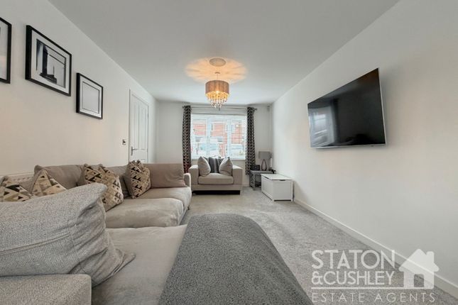 12 Chaffinch Close, Mansfield photo 4