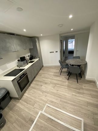 Thumbnail Flat to rent in Alma Street, Luton