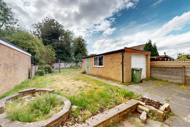71, Carr Lane, Wigan photo 2