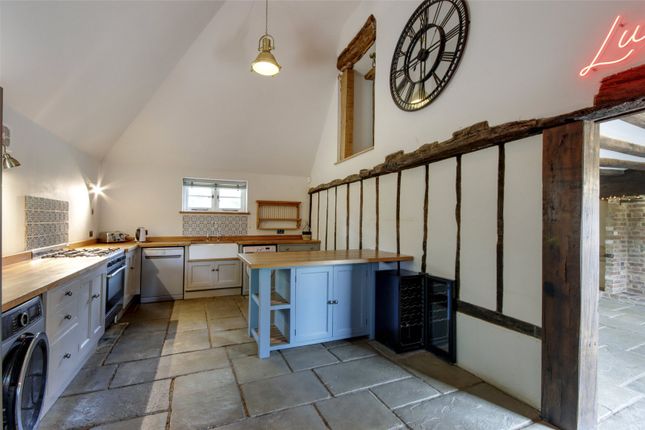 Ludwells Farmhouse,, Spode Lane, Edenbridge photo 3