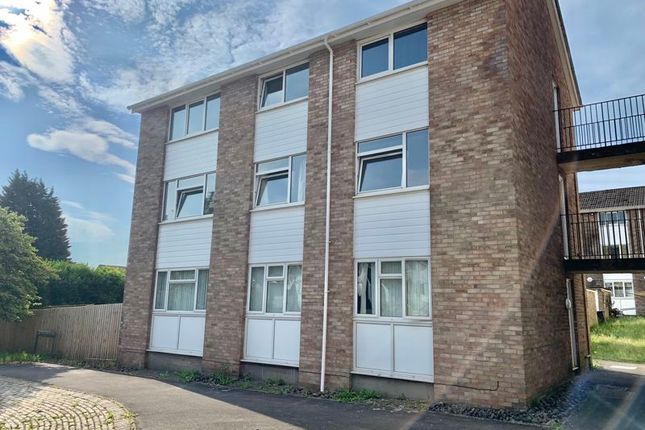 Thumbnail Flat for sale in White Gates Court, Skewen, Neath