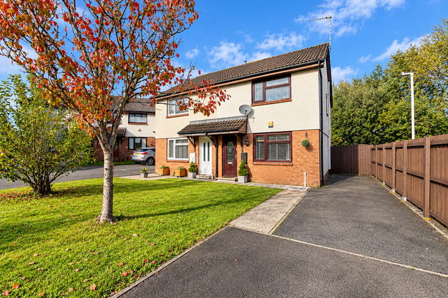 2-bed semi-detached on Clos Derwen, Swansea, £170,000