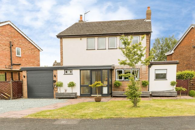 5, Oaklands Crescent, Chester photo 4