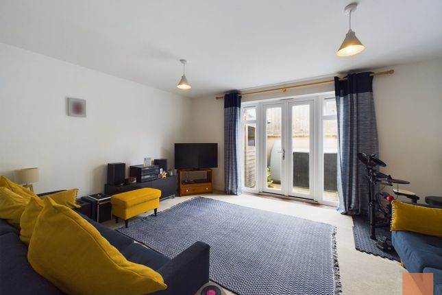 3, Penwethers Close, Truro photo 3