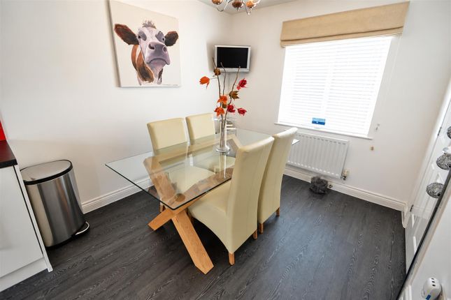 137, Forth Avenue, Portishead photo 4