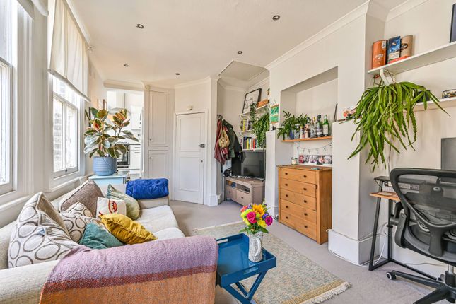 Thumbnail Flat for sale in Cowick Road, Tooting, London