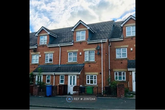 Thumbnail Terraced house to rent in Waterloo Road, Manchester