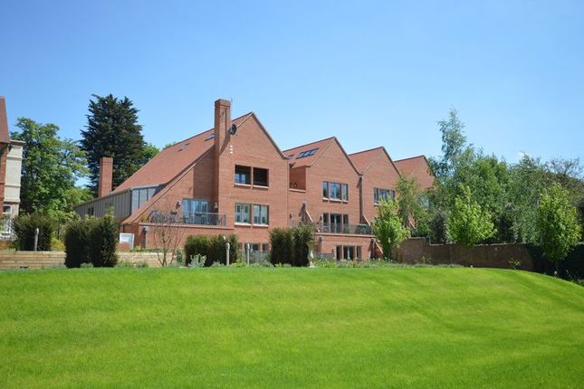 Thumbnail Flat for sale in Hale Road, Wendover, Aylesbury