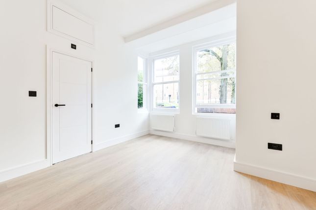 2 Montpelier Road, W5, Ealing photo 2