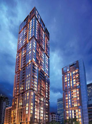 Studio flat on Maine Tower, E14, Canary Wharf, £350,000