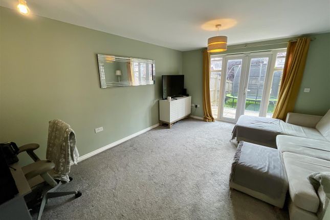 11, Granville Place, Darlington photo 2