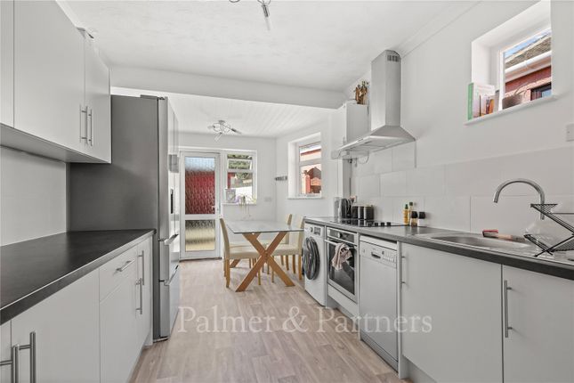 519, Bramford Lane, Suffolk photo 2