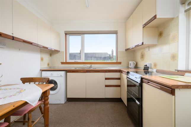 3, Braeside Gardens, Perth photo 4