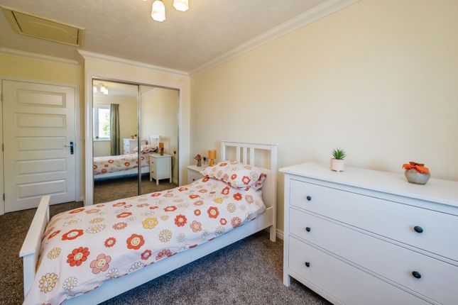 Flat 34/Mitton Lodge, Vale Road, Stourport-on-Severn photo 4