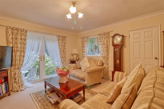 Rectory Cottage, Tendring photo 2