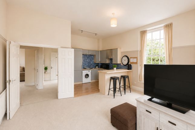 46 Victoria Mews,, Knowle Avenue, Fareham photo 3