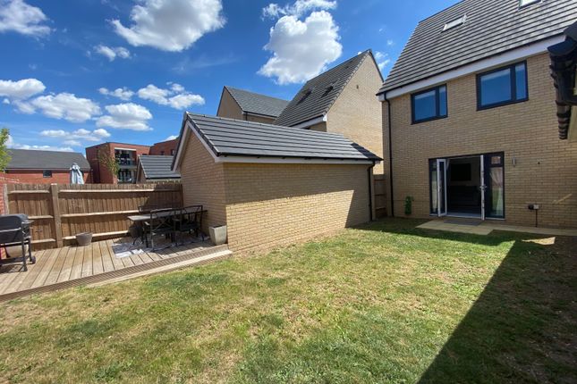 22, Cashmere Drive, Andover photo 3