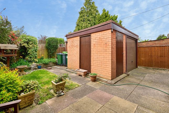 10, Durham Road, Wednesbury photo 4
