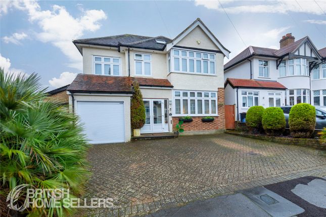 Thumbnail Detached house for sale in Sandy Way, Croydon