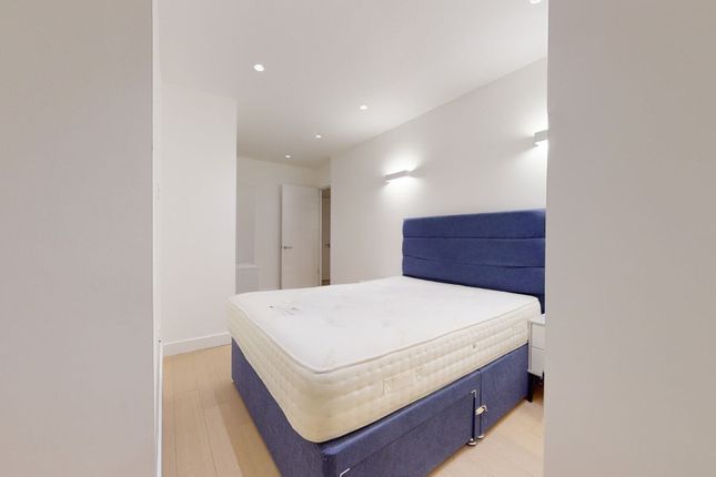 New Horizons Court, Brentford photo 3