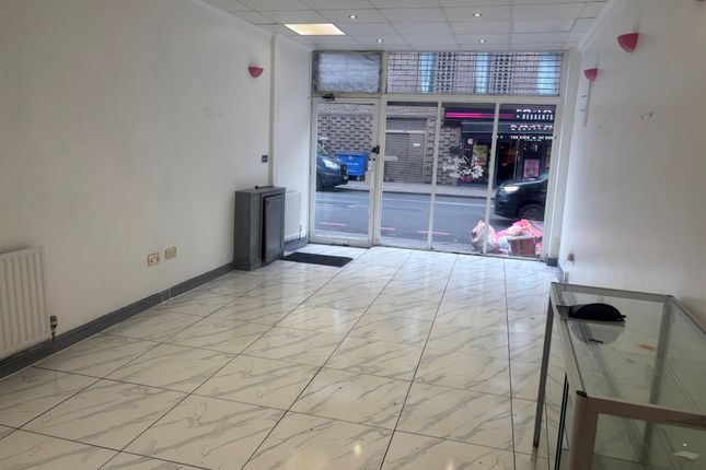 Retail premises to let in Lee High Road, Lewisham