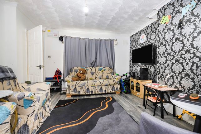62, Ashbourne Road, Wolverhampton photo 4