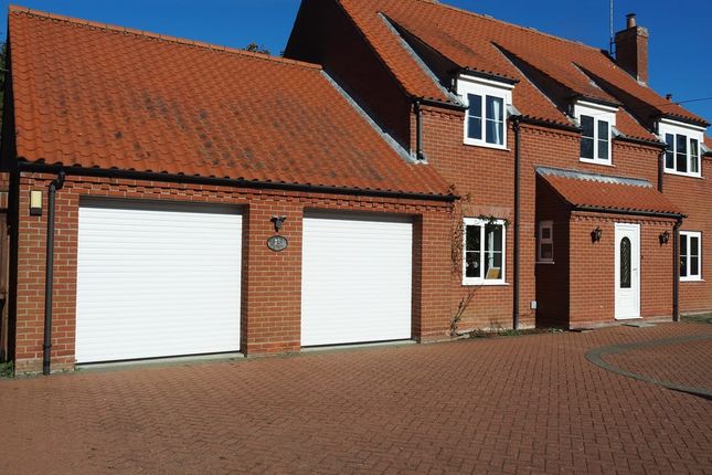 West Road, Great Yarmouth photo 2