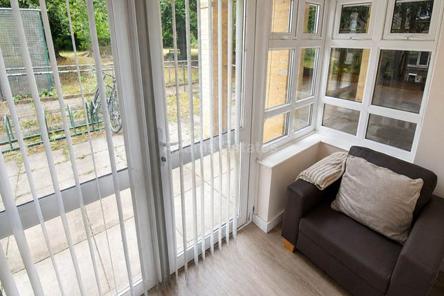 Room 5, Hamble Court, Southampton St, Reading photo 2
