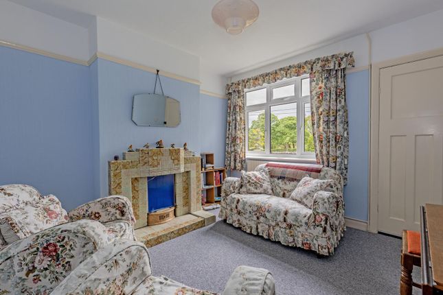 Daleway, Butts Road, Great Longstone photo 3