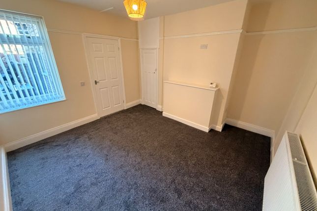 18, Bilborough Gardens, Benwell photo 3