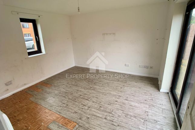 21, Kenilworth Close, Worksop photo 5
