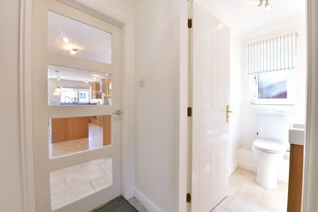 6, Howards Way, Ebbw Vale photo 5