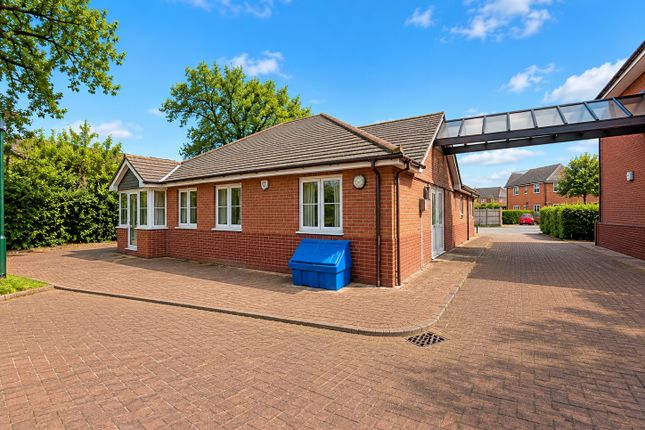 10, Gorton Croft, Coventry photo 4