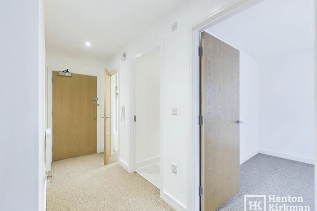 Flat for sale in The Hollies, Crescent Road, Brentwood