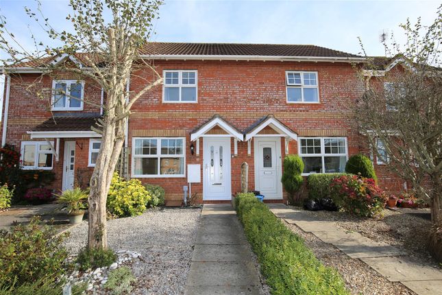 Thumbnail Property for sale in Dove Close, Cullompton