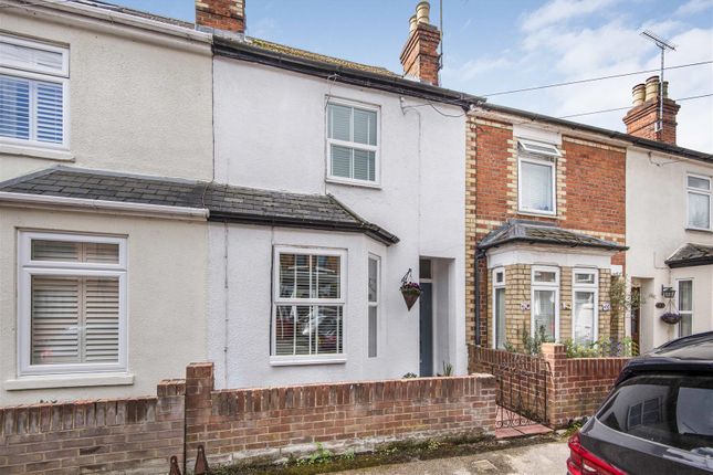 Thumbnail Terraced house for sale in Queens Road, Caversham, Reading